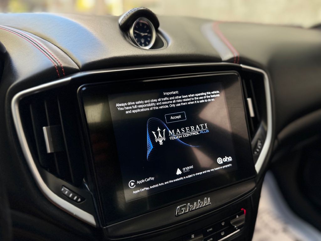 2018 Maserati Ghibli Image 32