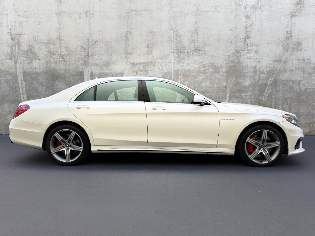 2015 Mercedes-Benz S-Class Image 6