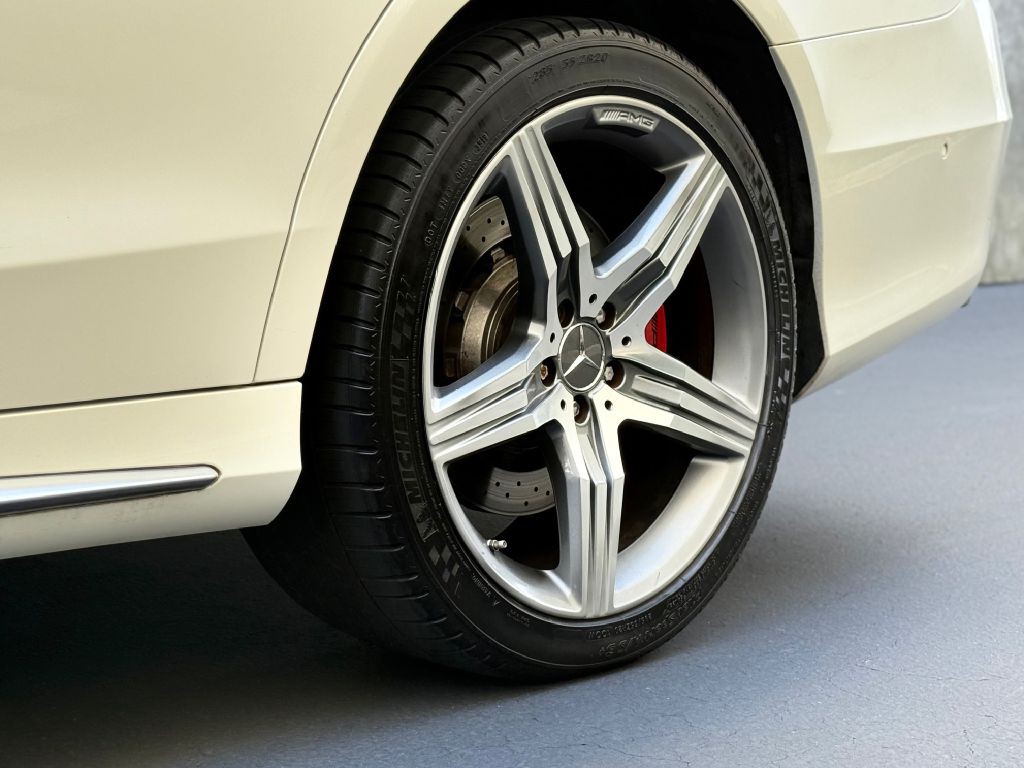 2015 Mercedes-Benz S-Class Image 12