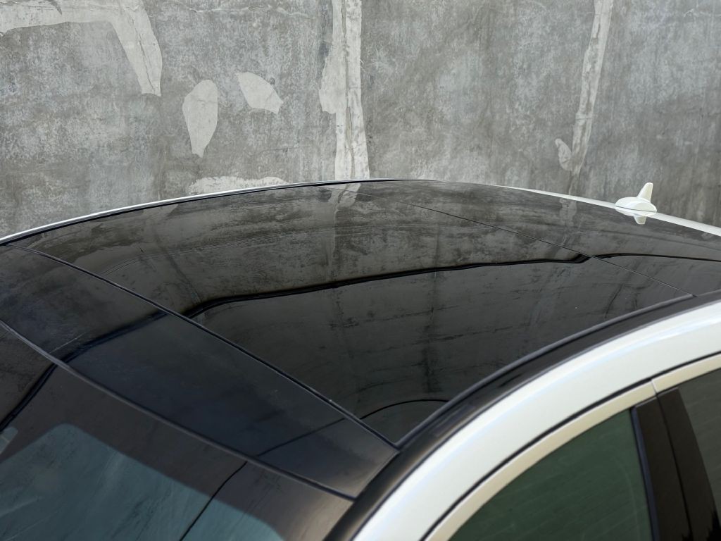 2015 Mercedes-Benz S-Class Image 16