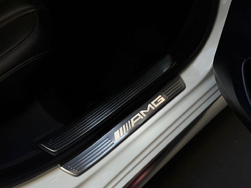2015 Mercedes-Benz S-Class Image 28