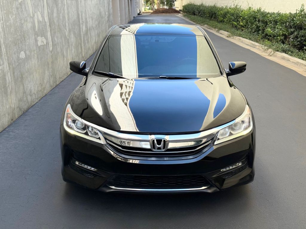 2017 Honda Accord Image 3