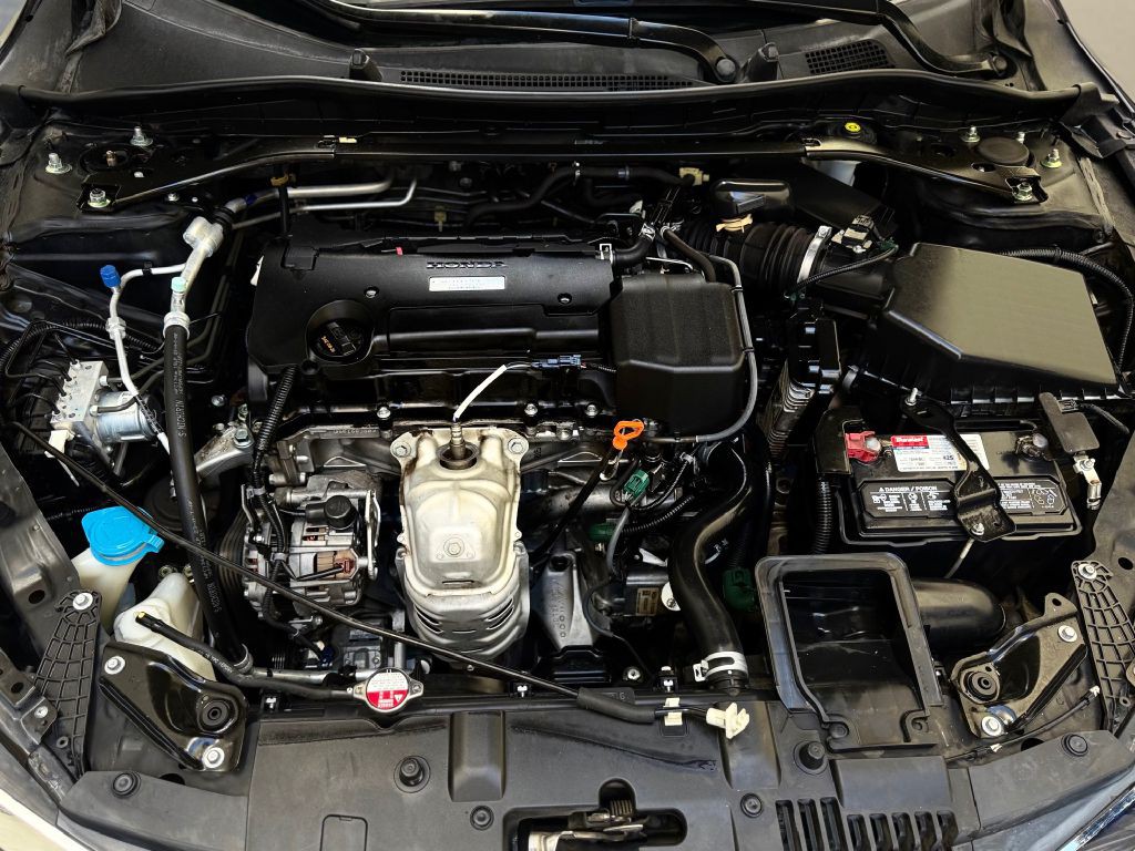 2017 Honda Accord Image 26