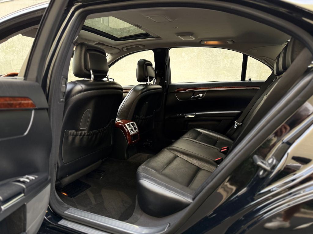 2012 Mercedes-Benz S-Class Image 29