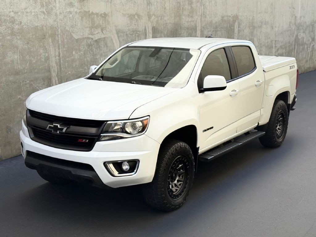 2016 Chevrolet Colorado Image 2