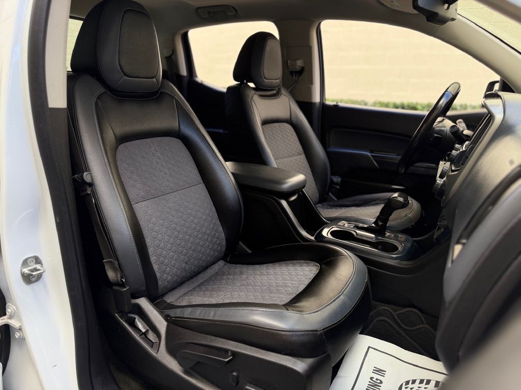 2016 Chevrolet Colorado Image 24