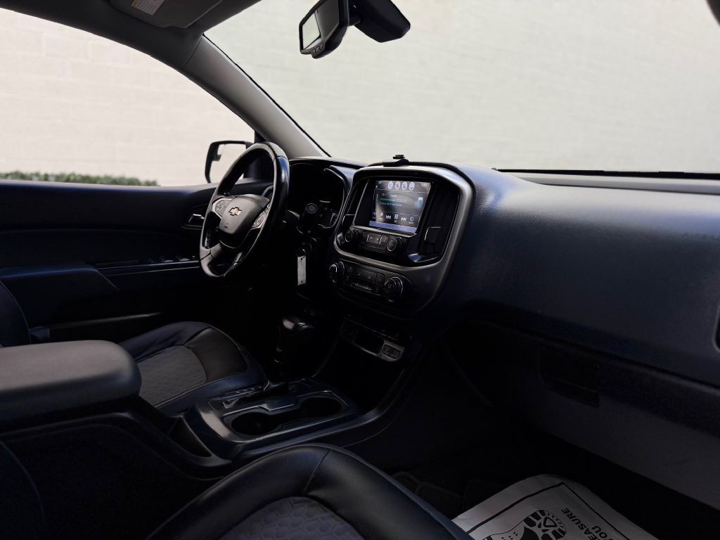 2016 Chevrolet Colorado Image 25