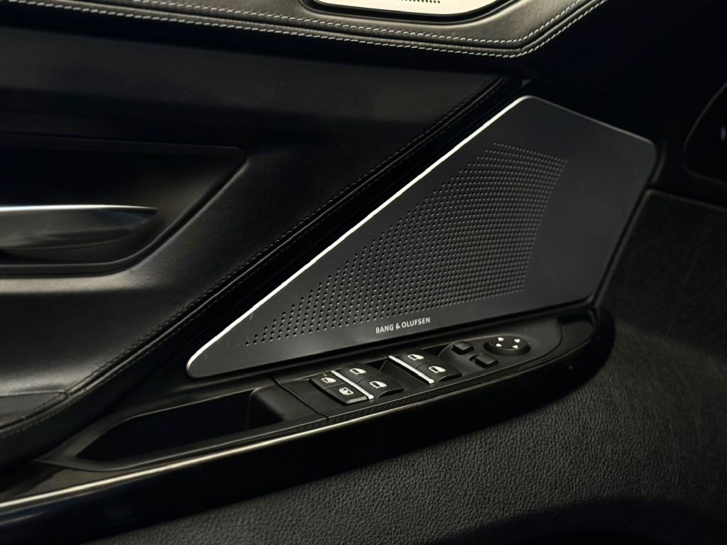 2016 BMW 6 Series Image 21