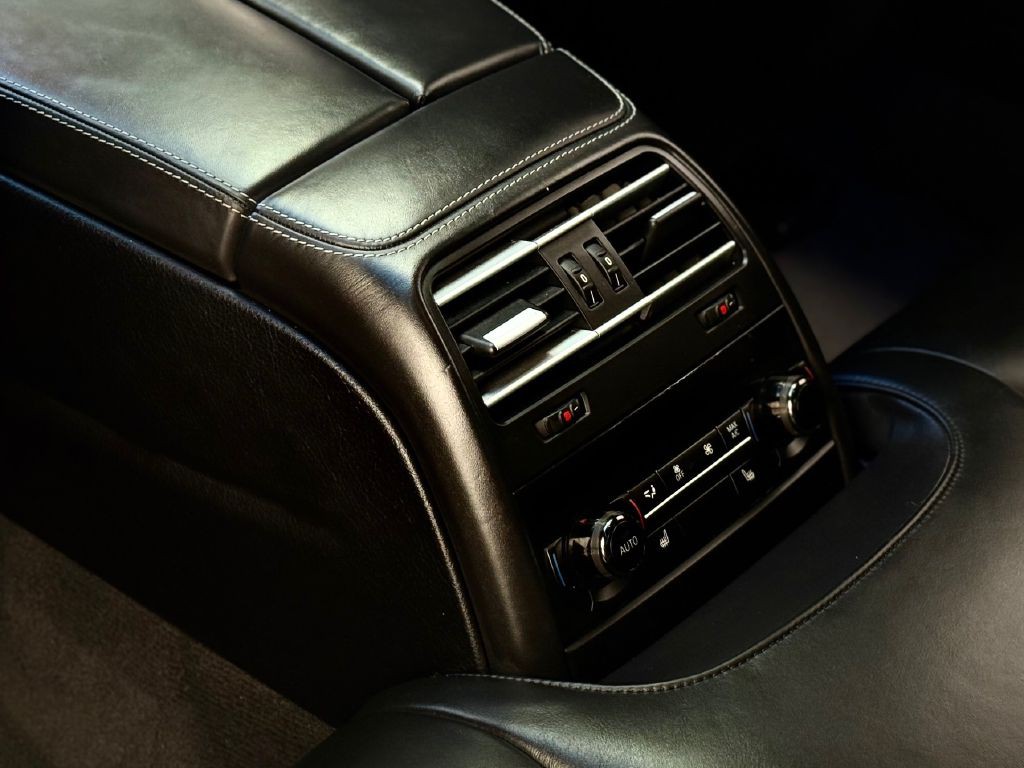 2016 BMW 6 Series Image 31