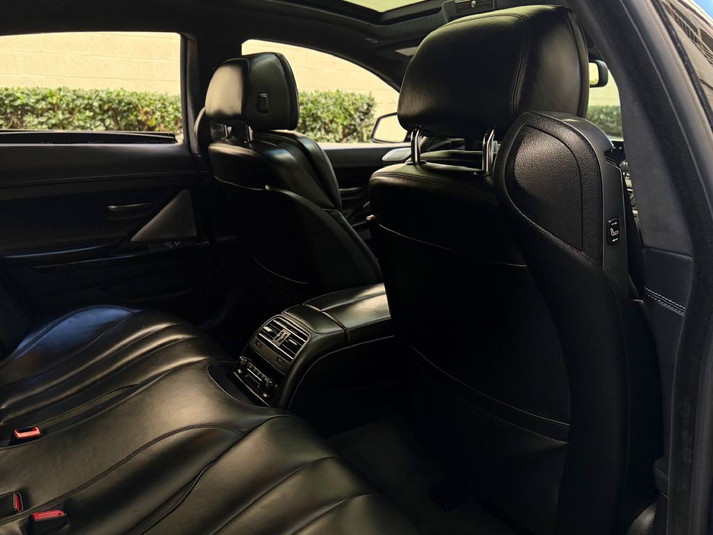 2016 BMW 6 Series Image 33