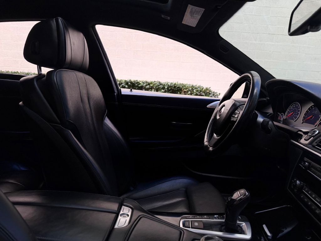 2016 BMW 6 Series Image 36