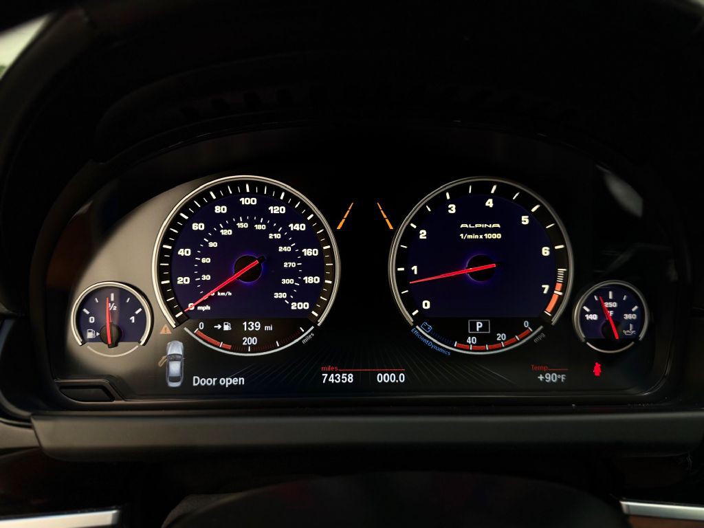 2016 BMW 6 Series Image 41