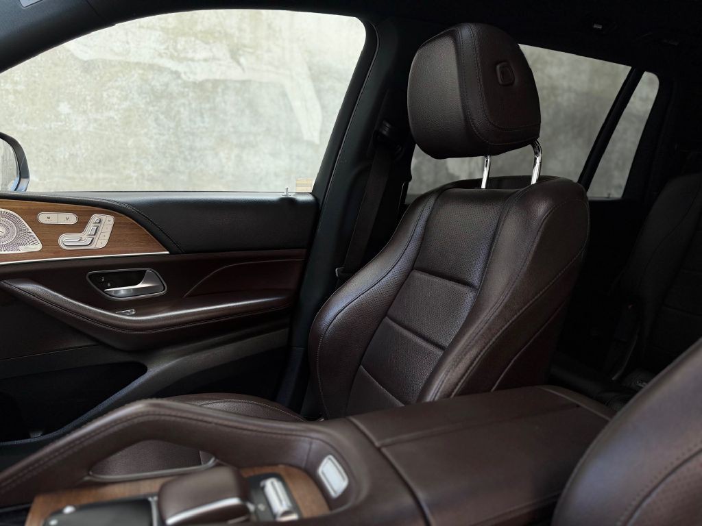 2021 Mercedes-Benz GLS-Class Image 21