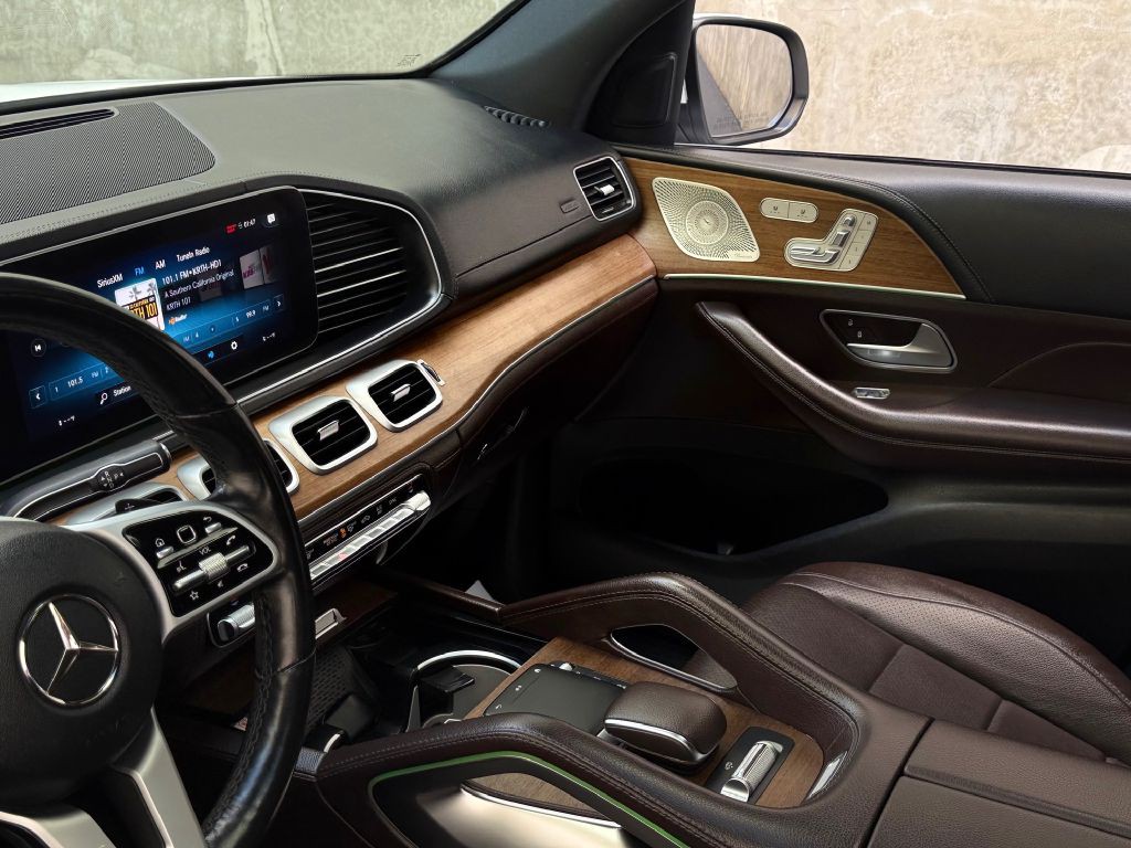 2021 Mercedes-Benz GLS-Class Image 31