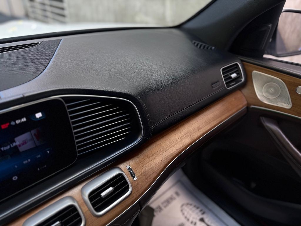 2021 Mercedes-Benz GLS-Class Image 34