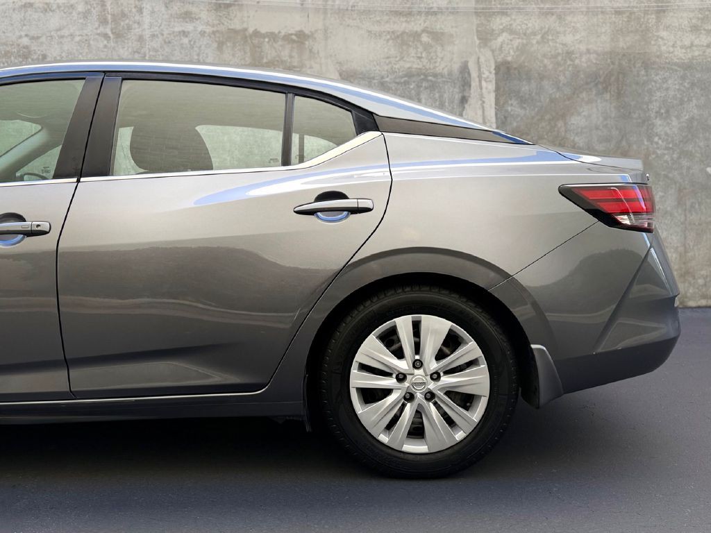 2020 Nissan Sentra Image 9
