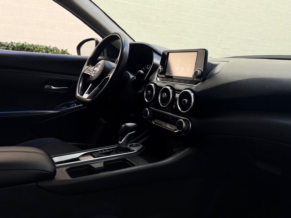 2020 Nissan Sentra Image 20