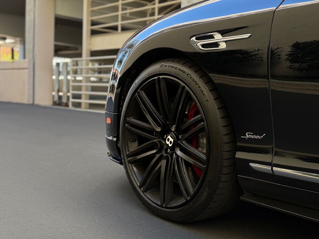 2016 Bentley Continental Image 10