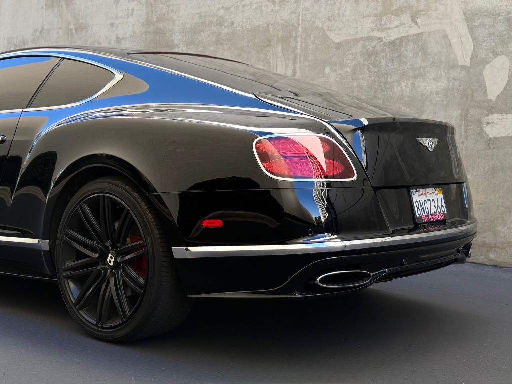 2016 Bentley Continental Image 13