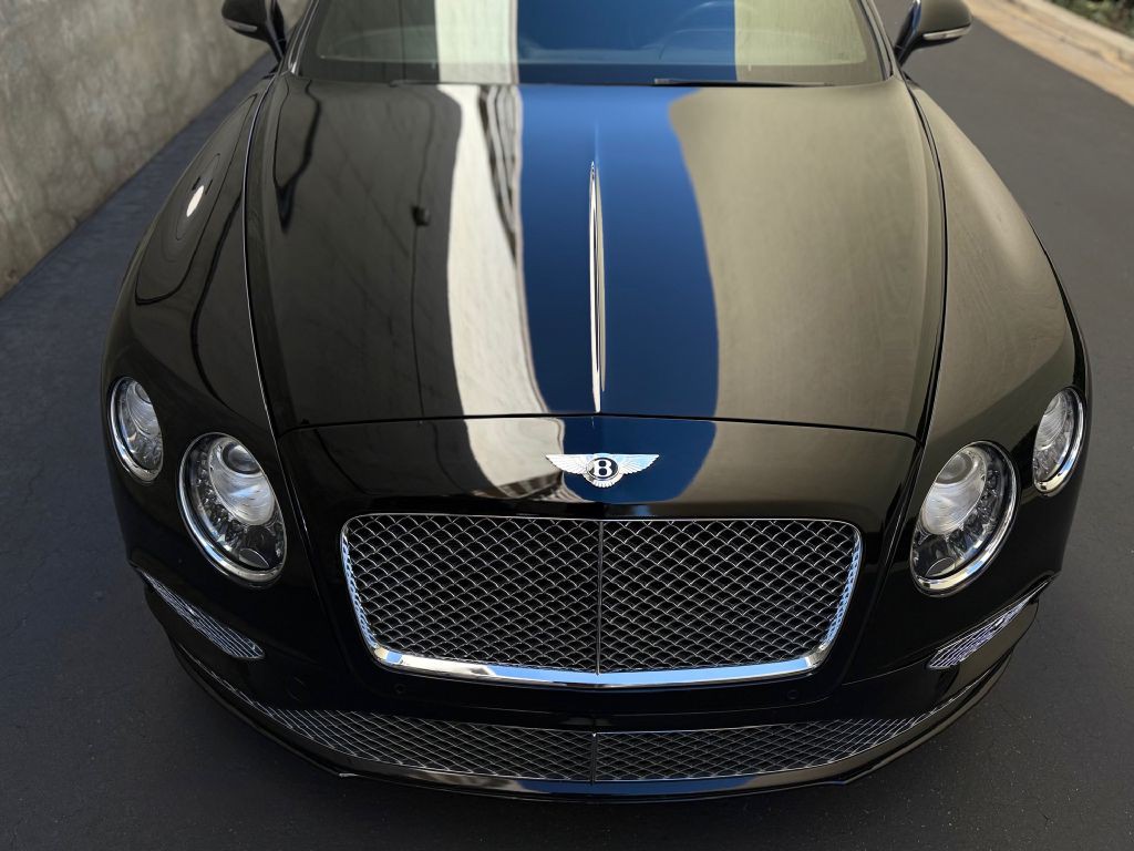 2016 Bentley Continental Image 15