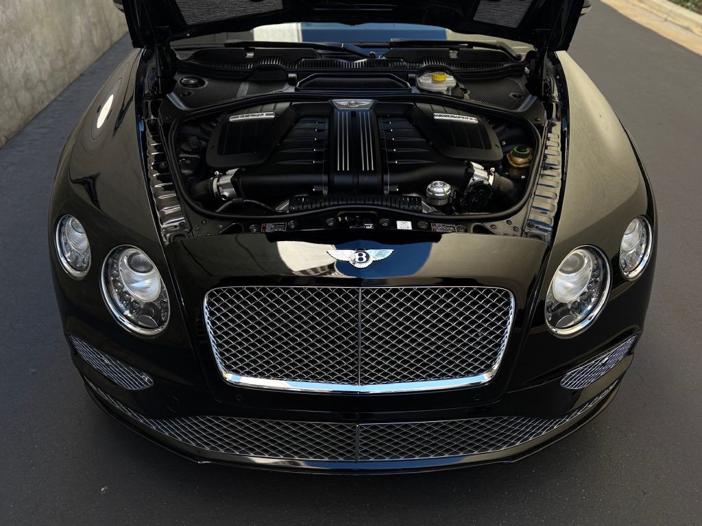2016 Bentley Continental Image 52