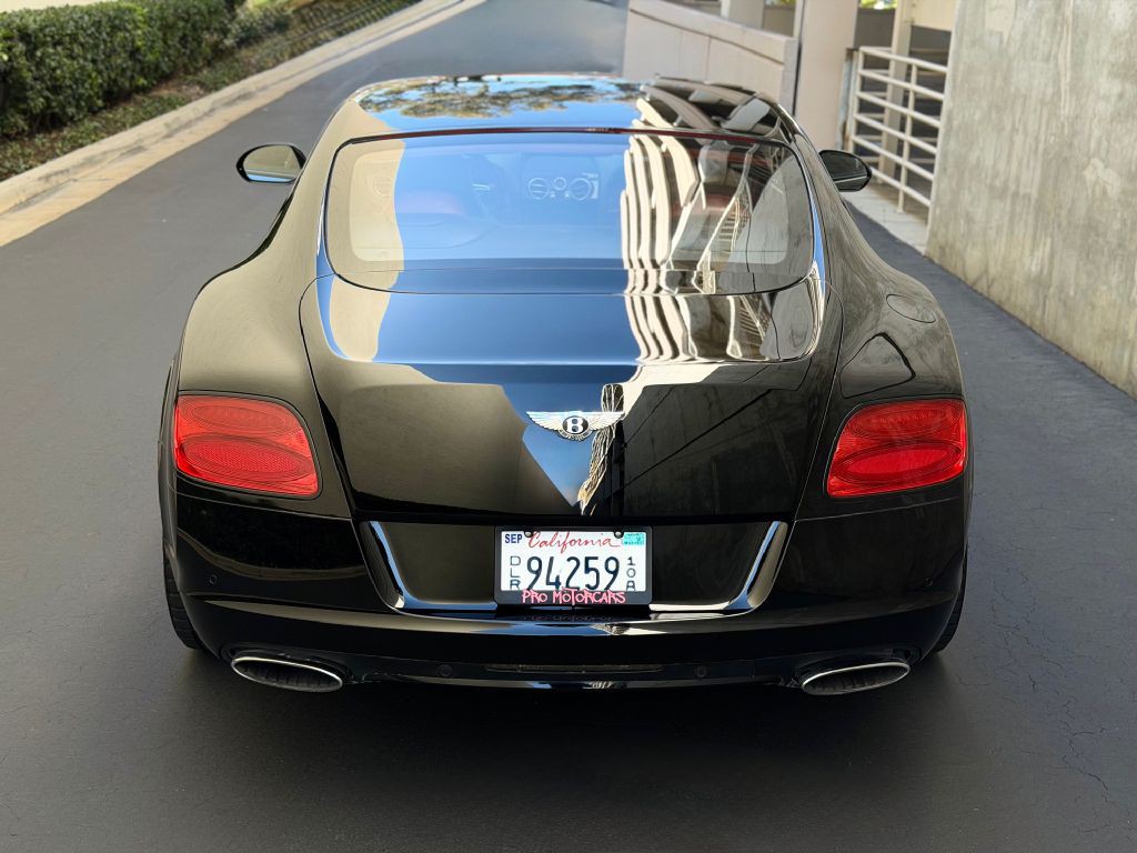 2013 Bentley Continental Image 17