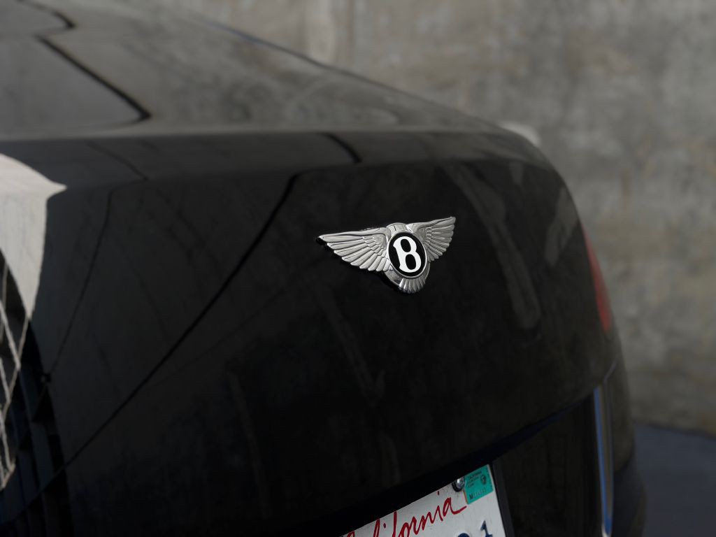 2013 Bentley Continental Image 19