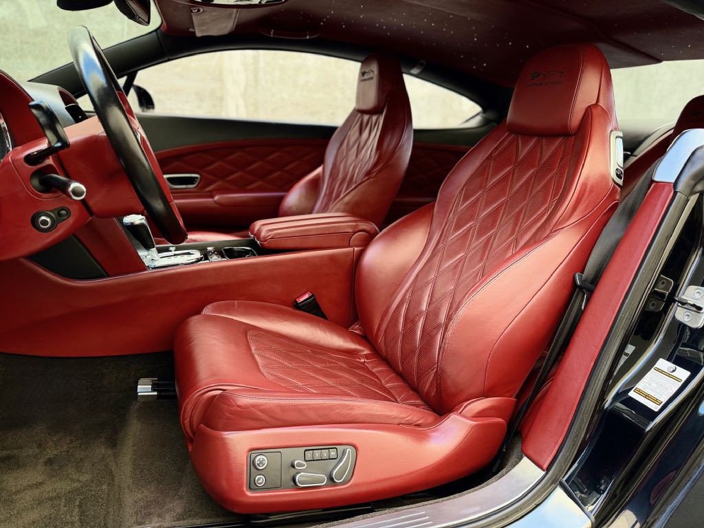 2013 Bentley Continental Image 25