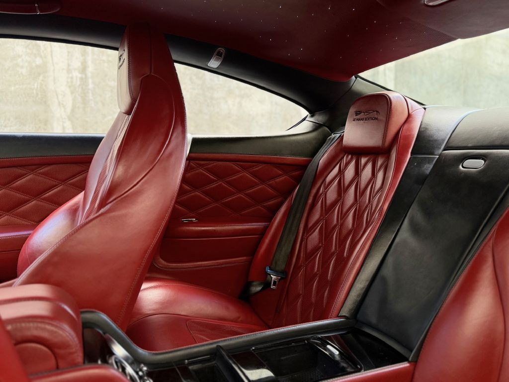 2013 Bentley Continental Image 30