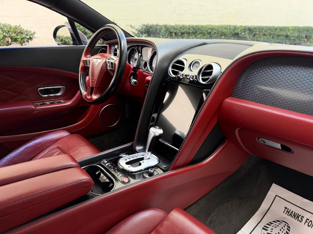 2013 Bentley Continental Image 44
