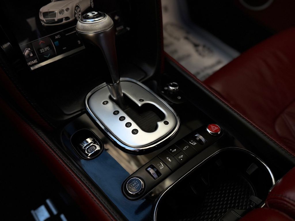 2013 Bentley Continental Image 53