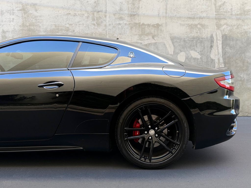 2018 Maserati GranTurismo Image 9