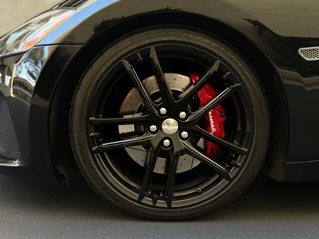 2018 Maserati GranTurismo Image 10