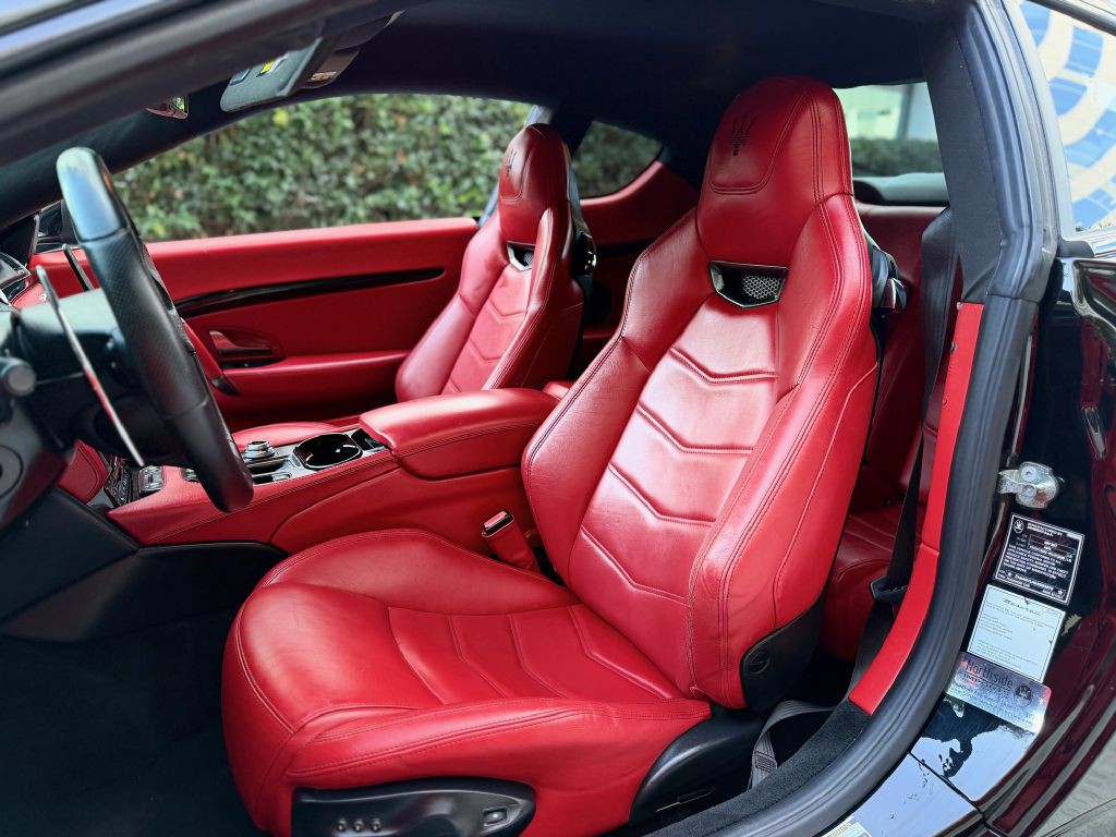 2018 Maserati GranTurismo Image 16