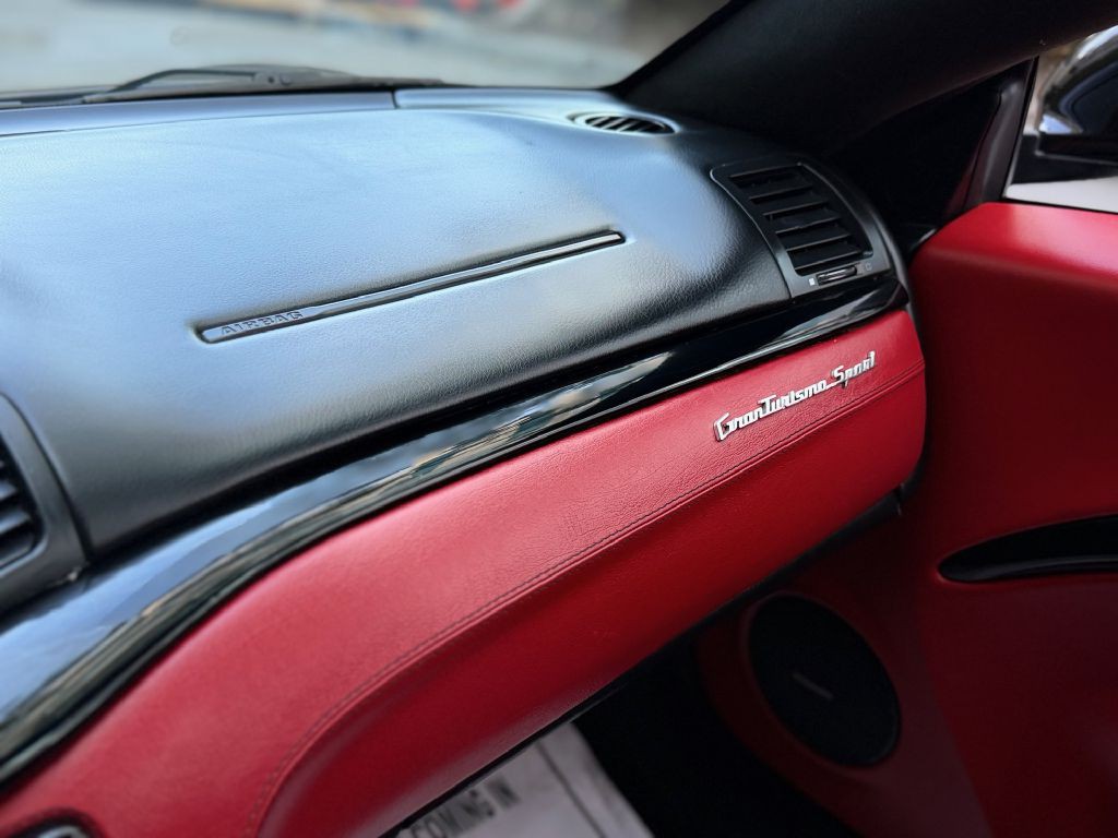 2018 Maserati GranTurismo Image 30