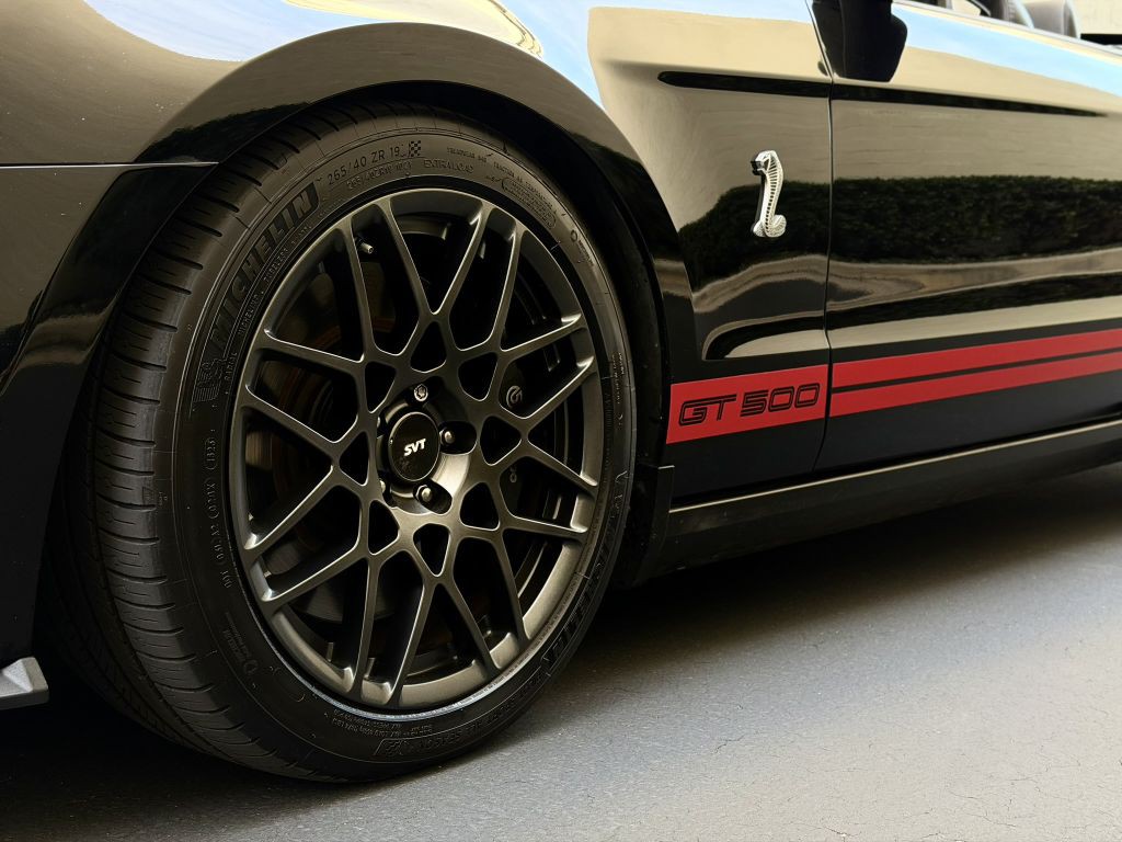 2013 Ford Mustang Image 10