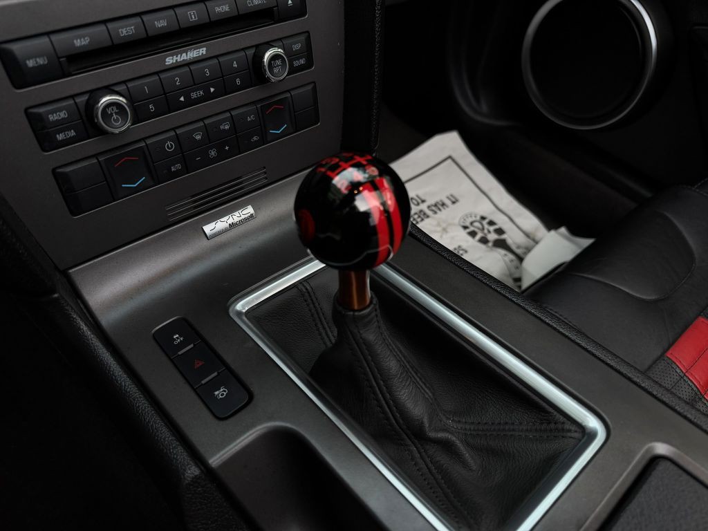 2013 Ford Mustang Image 26