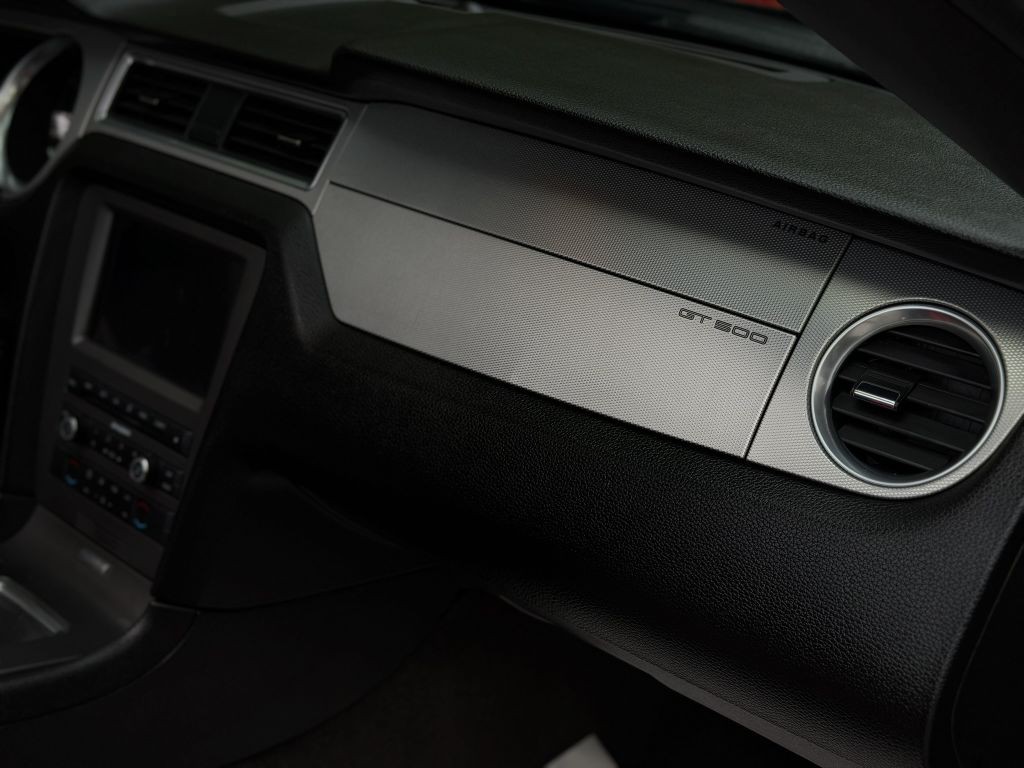 2013 Ford Mustang Image 31