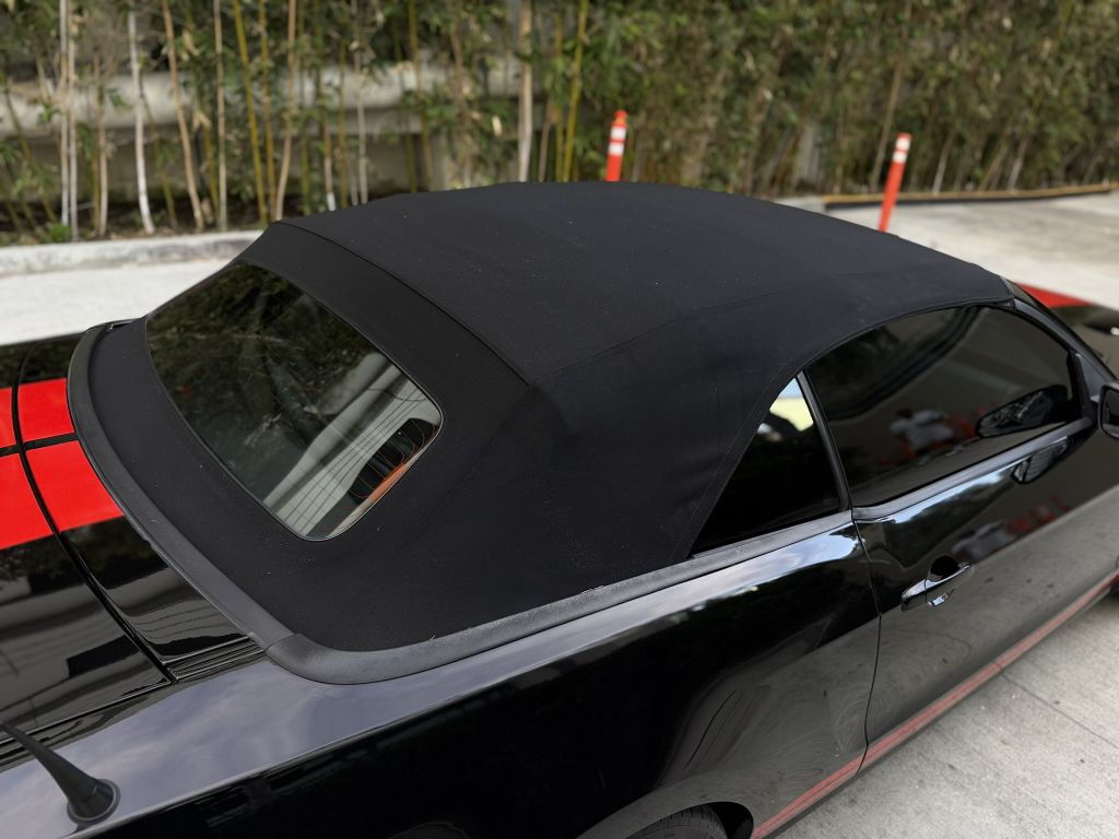 2013 Ford Mustang Image 35