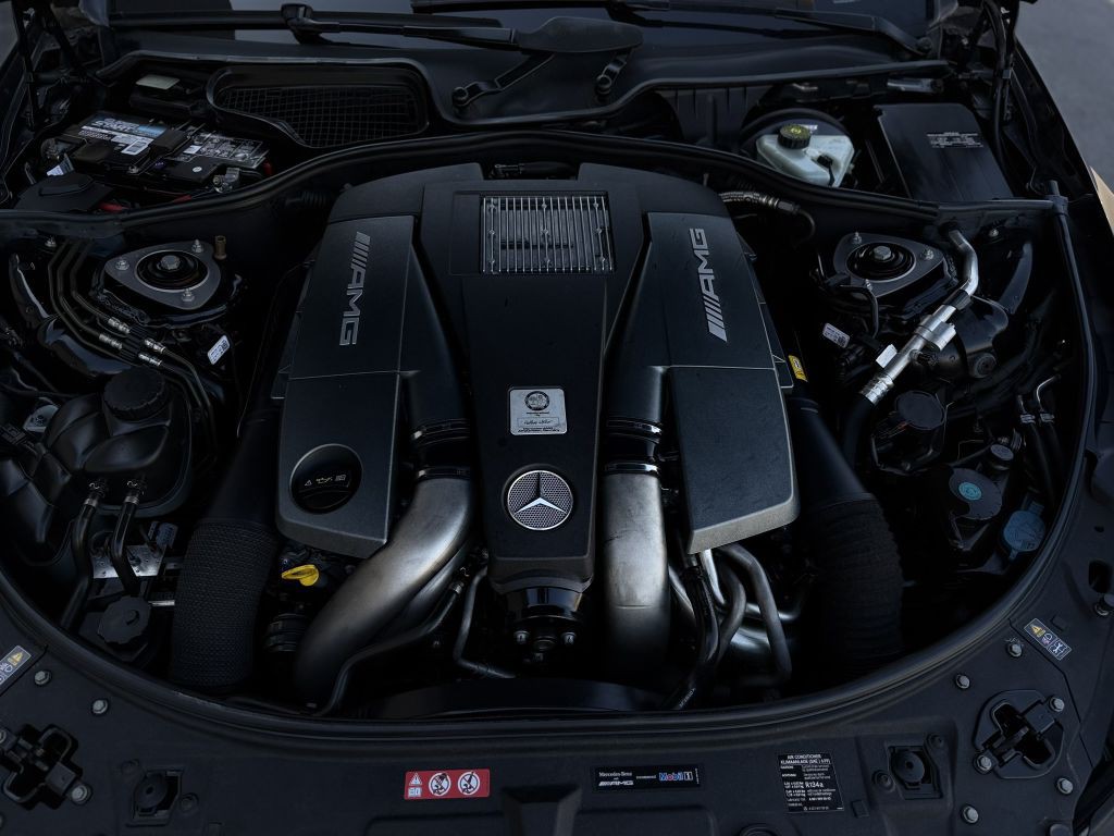 2012 Mercedes-Benz CL-Class Image 35