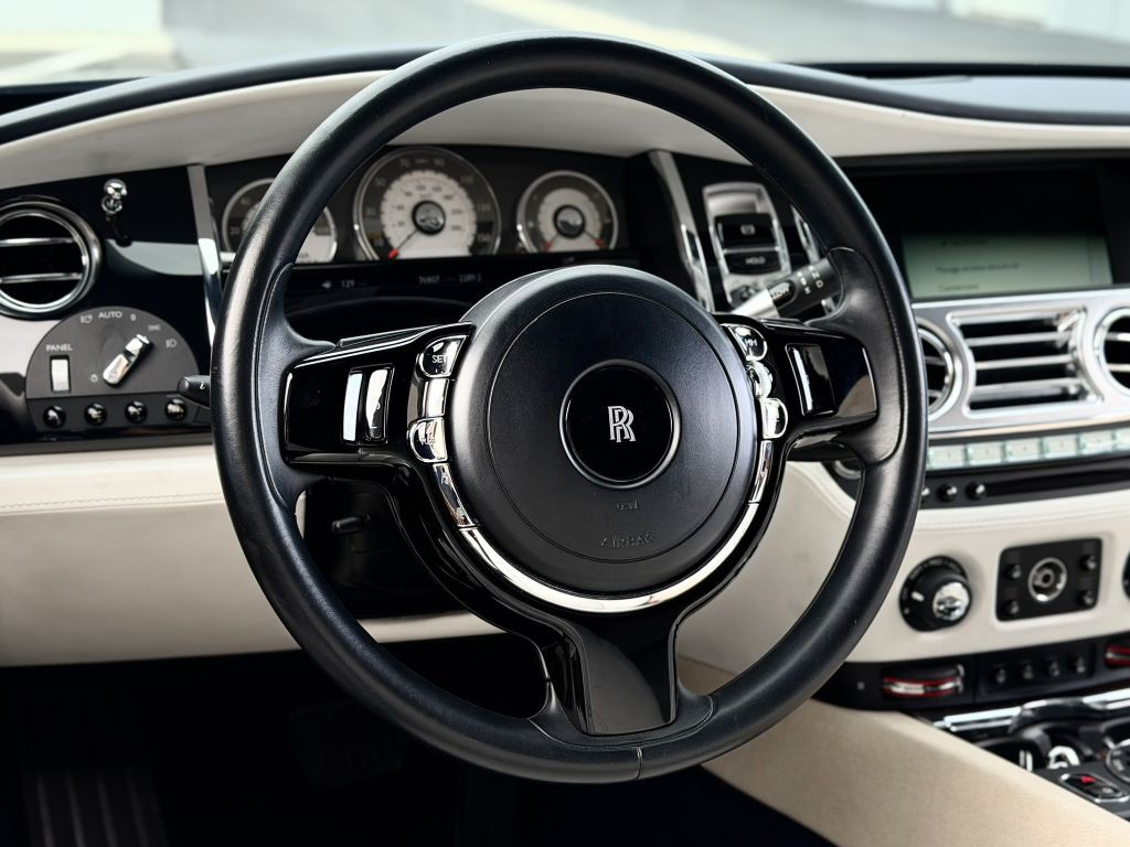 2014 Rolls-Royce Wraith Image 20