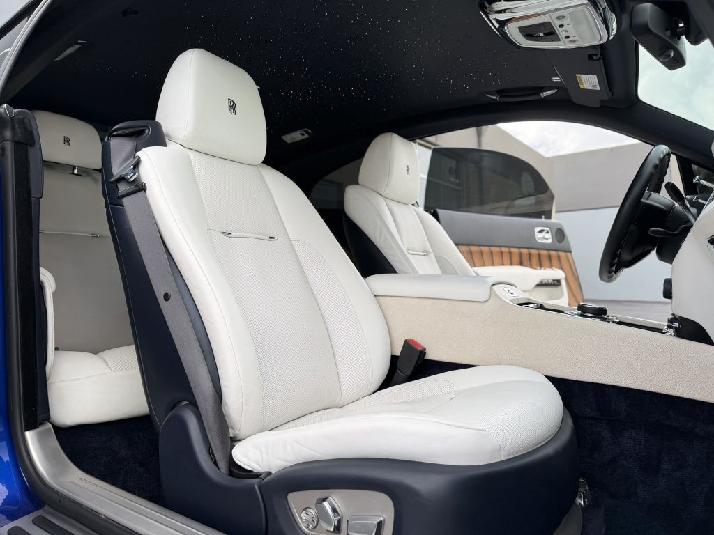 2014 Rolls-Royce Wraith Image 28