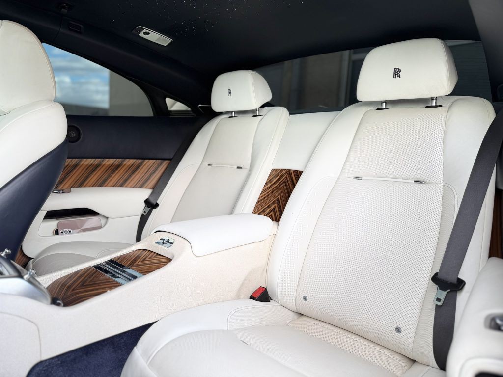 2014 Rolls-Royce Wraith Image 34