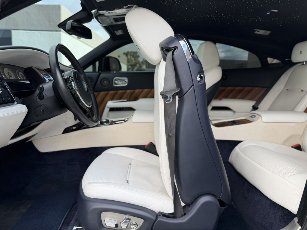 2014 Rolls-Royce Wraith Image 35