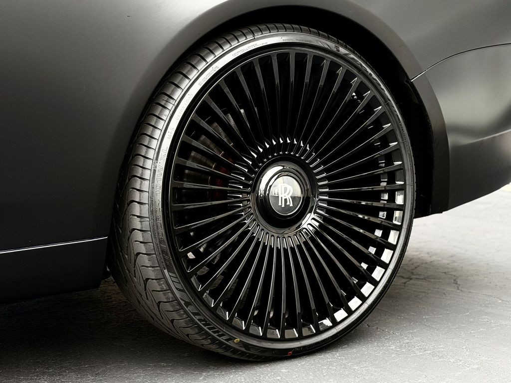 2014 Rolls-Royce Wraith Image 39