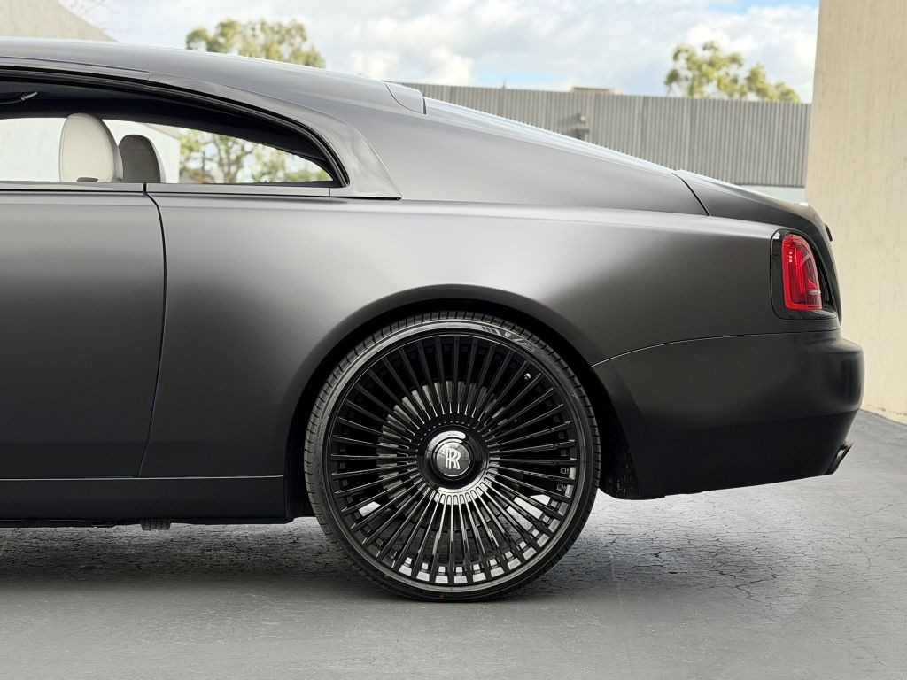 2014 Rolls-Royce Wraith Image 40