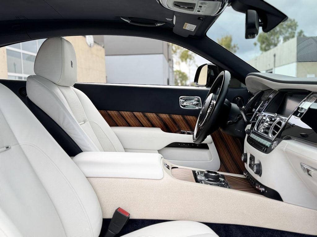 2014 Rolls-Royce Wraith Image 51