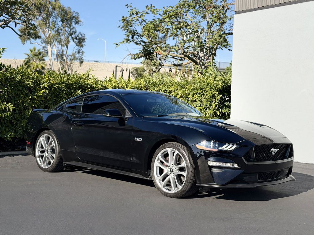 2020 Ford Mustang Image 3