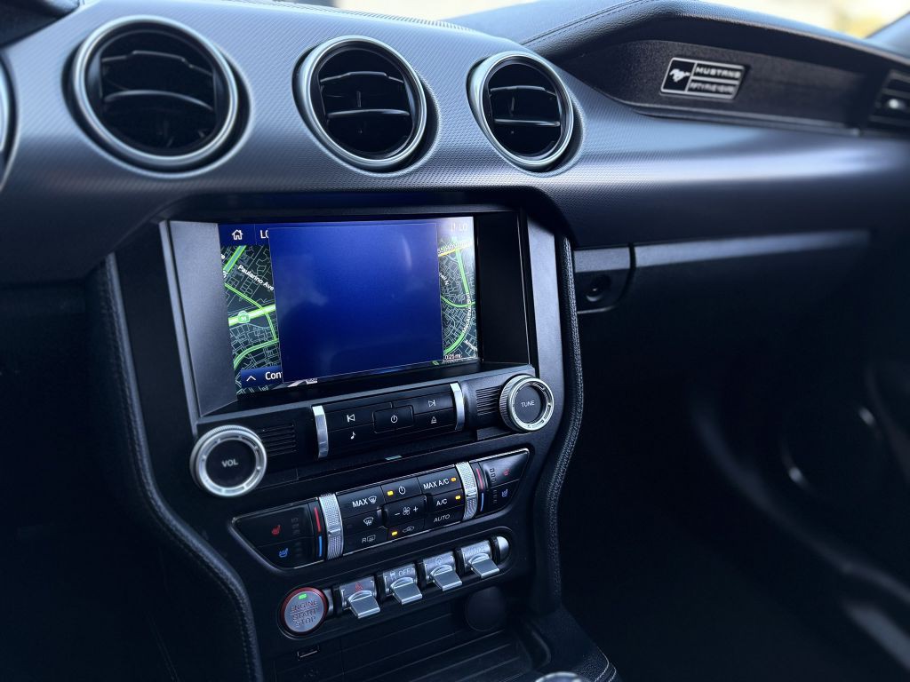 2020 Ford Mustang Image 30