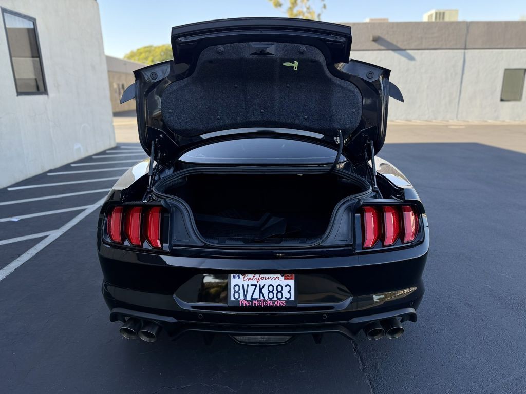 2020 Ford Mustang Image 33